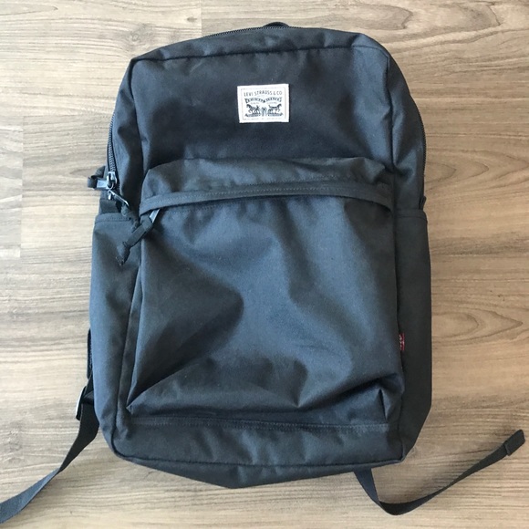 levis l backpack